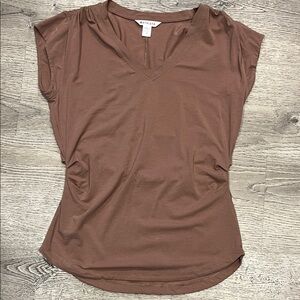 Athleta Cocoa Short Sleeve Fitted V-Neck Top